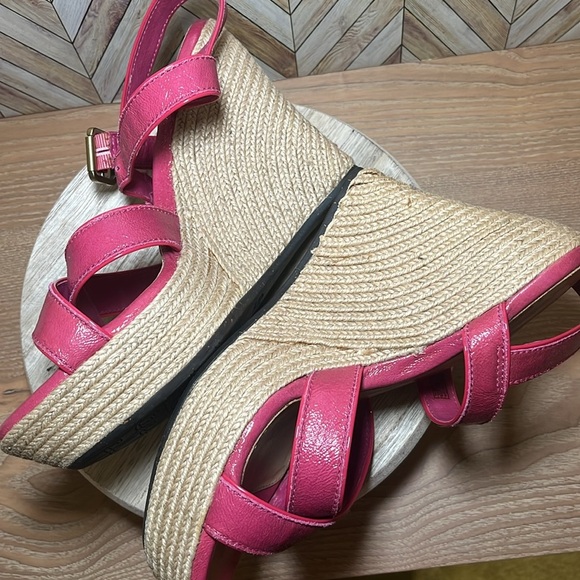 UGG Australia Jackilyn Pink Leather Sling Back Wedge Sandals Vacation Summer - Picture 5 of 10